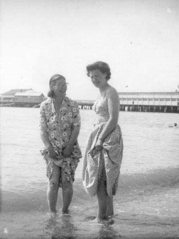 Edith & Doris Davis paddling